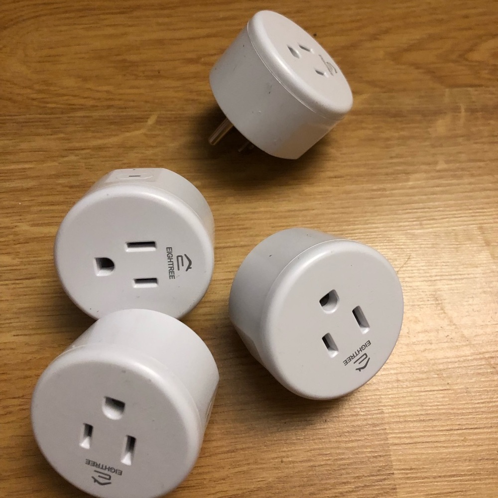 Eighthree White Travel Plug Adapters - Set of 4